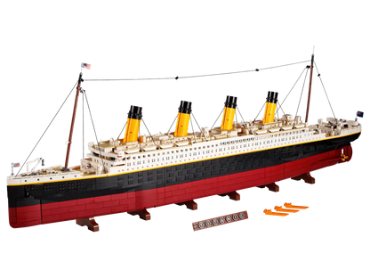 LEGO Creator Expert Titanic (Set #10294)